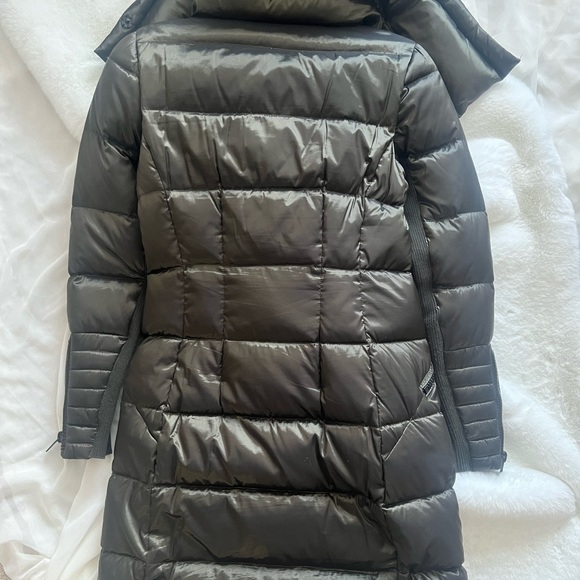 BCBGMAXAZRIA Women's Puffer with Strom Cuff - XS - Picture 7 of 11